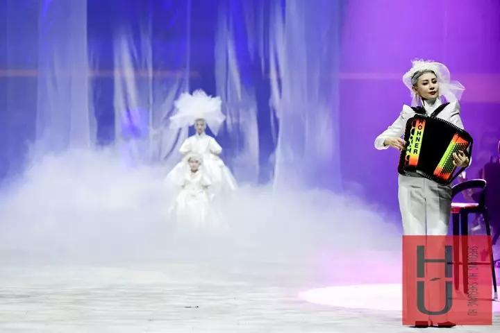 对话胡社光丝路·母亲大秀导演郭爽：为母亲留住芳华是我的初衷