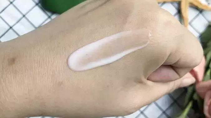 毛孔粗大怎么办超全拯救指南来了,毛孔粗大怎么进行日常护理改善