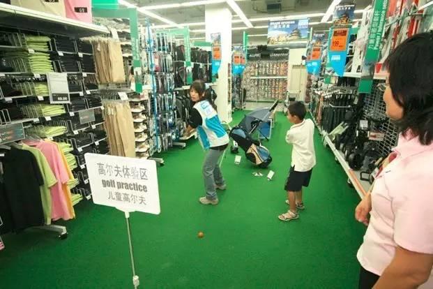 一年赚857亿的迪卡侬,迪卡侬为什么会成为翘楚