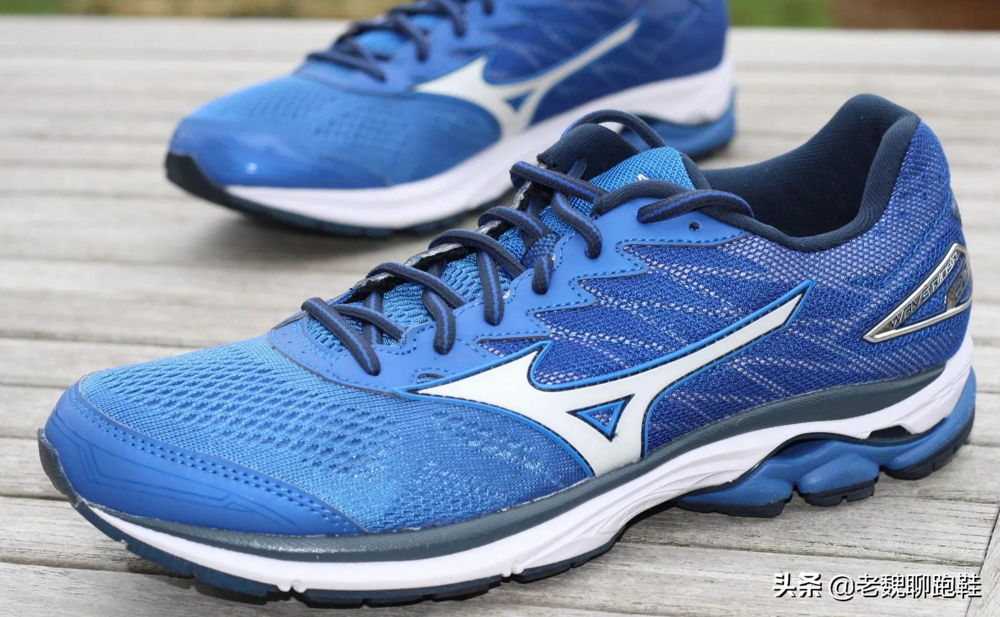 买跑鞋是实体店还是网上好,跑鞋去实体店买还是网上买