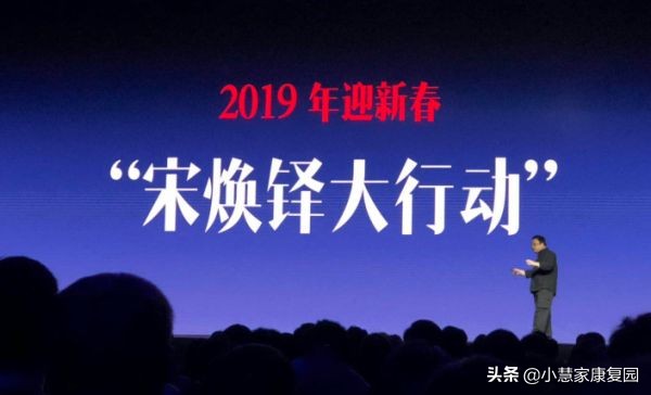 立木大叔侃：“土包子”聊天宝VS“贵族”微信