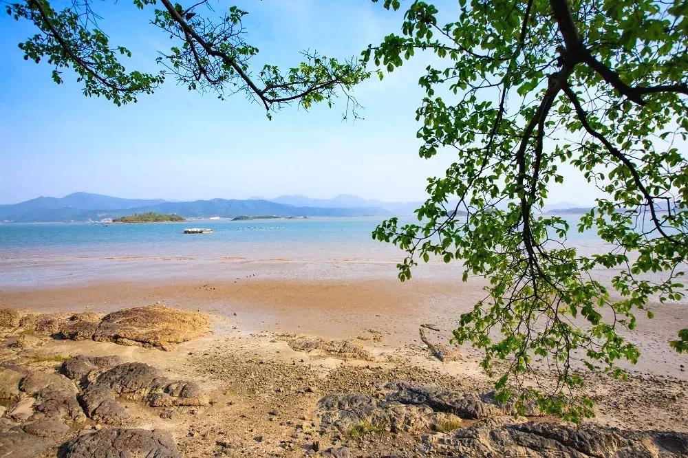 慵懒的海边柔软的沙滩,宁海最美的海岛