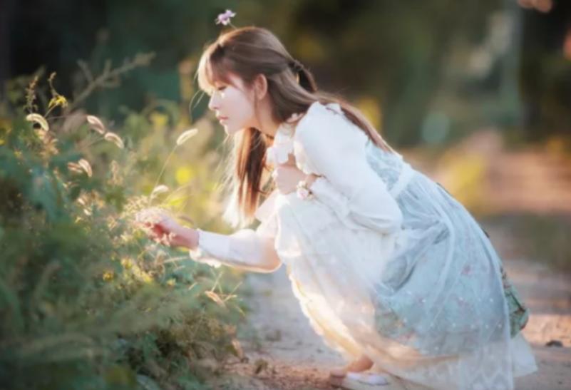 夫妻异地分居想对方了怎么解决呢,夫妻分居的时候想离婚怎么办