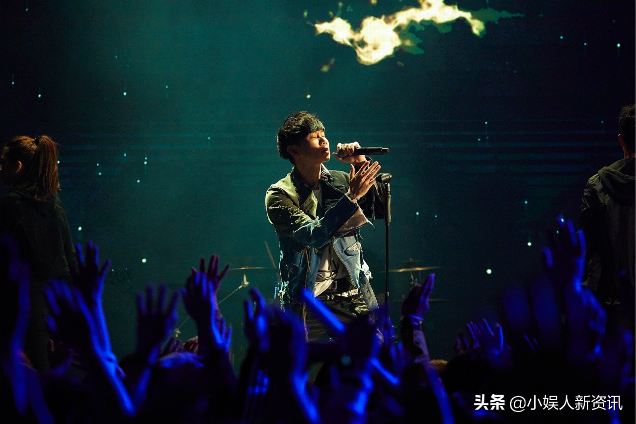 林俊杰圣所等待开场音乐,林俊杰圣所演唱会上海