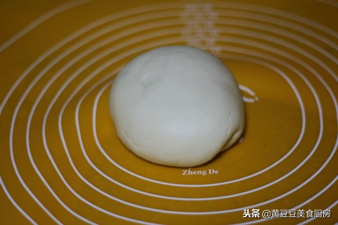 做手擀面用不用醒面,做手擀面里面需要加鸡蛋吗