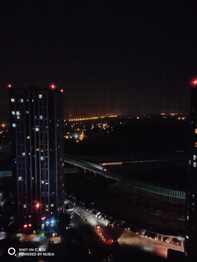 游戏液冷散热,打游戏用风扇还是用散热器好一点