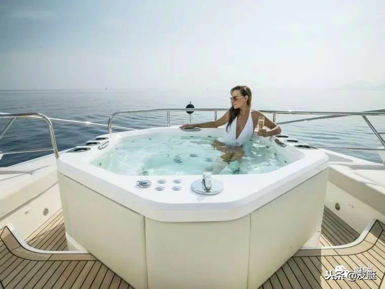 sunseeker游艇4000万,有劳斯莱斯之称的游艇品牌