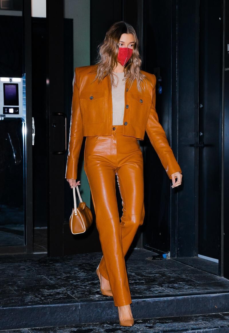 谁说西装只有黑白灰,谁说西装都是职业装