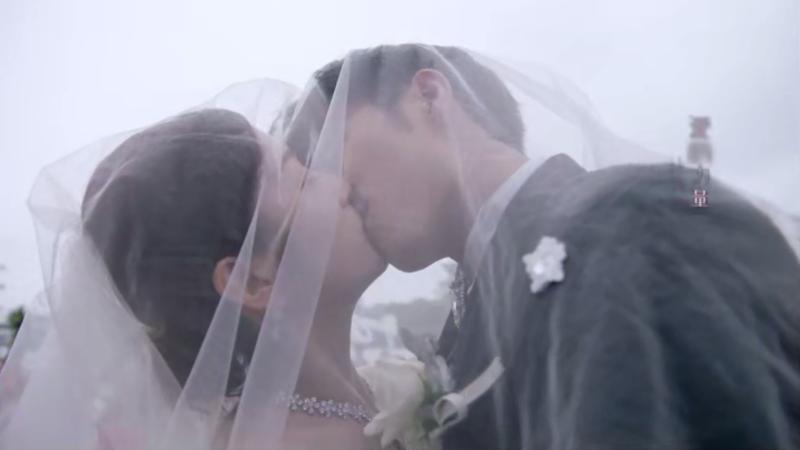 陈晓陈妍希头纱吻名场面,陈晓陈妍希头纱吻同款翻拍