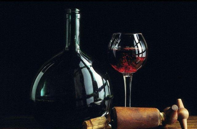 污渍洗不掉，瓷砖、白鞋、地毯上的污渍难清理，怎么办？