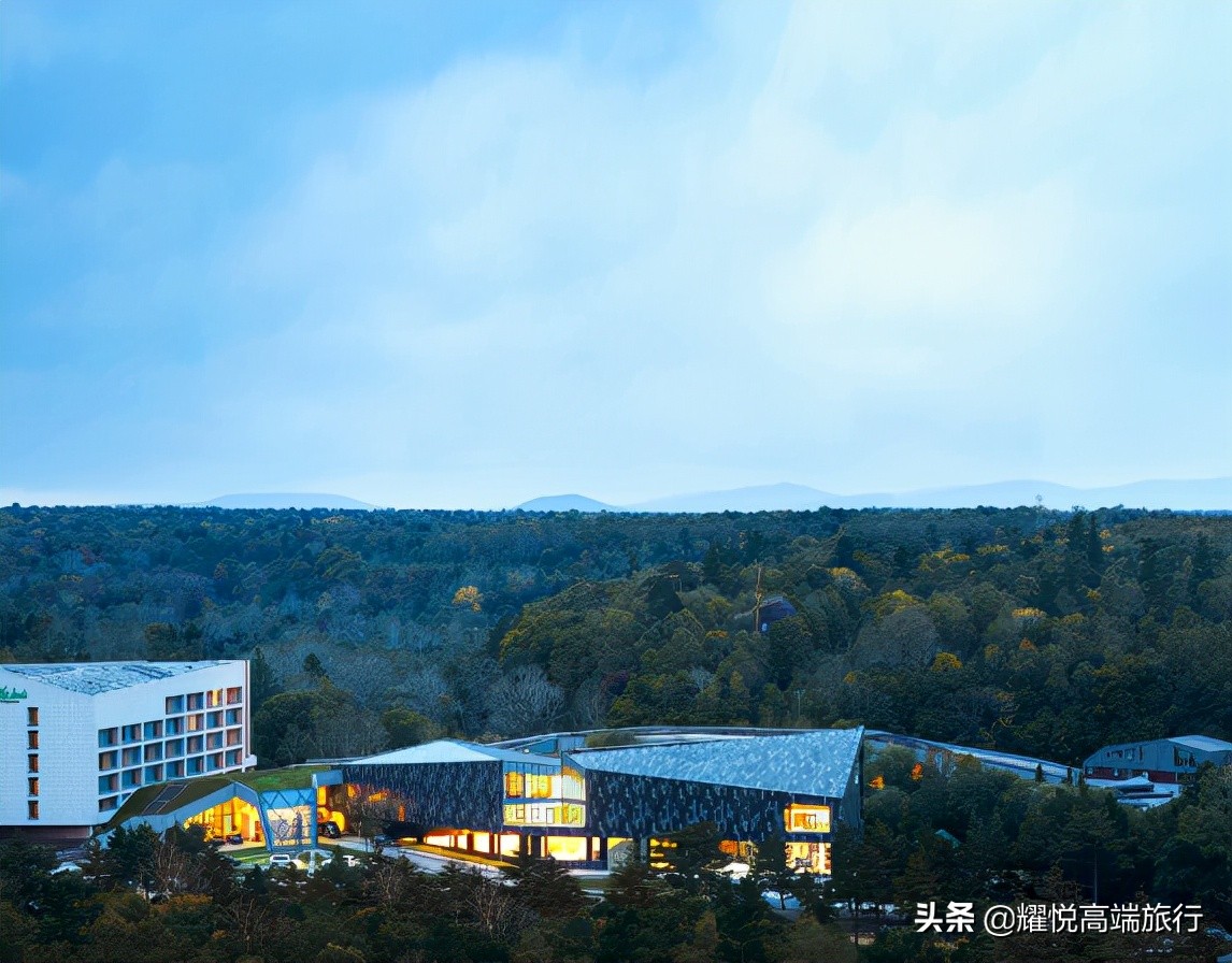 秋天去泡温泉能有多惬意,初秋适合去哪里泡温泉