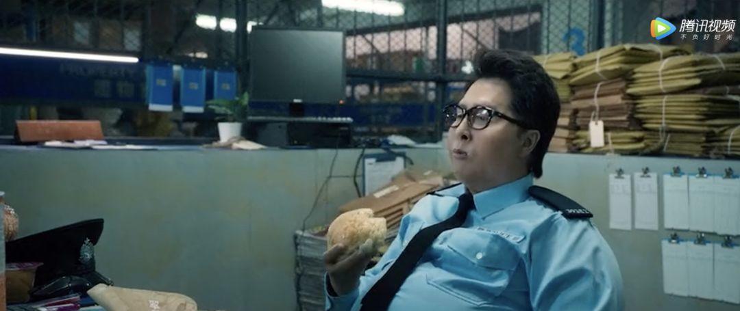 甄子丹57岁演的电影,57岁甄子丹晒全家福