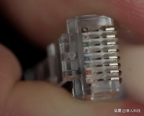 给大家分享一个不知道用不用得上的小知识，网线的接线方法