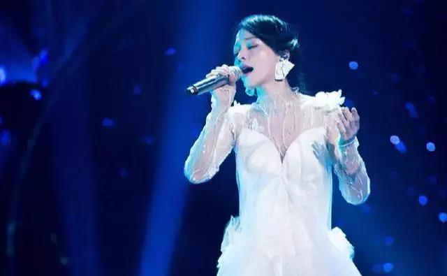 塑料姐妹互撕名场面,大型塑料姐妹情互怼现场