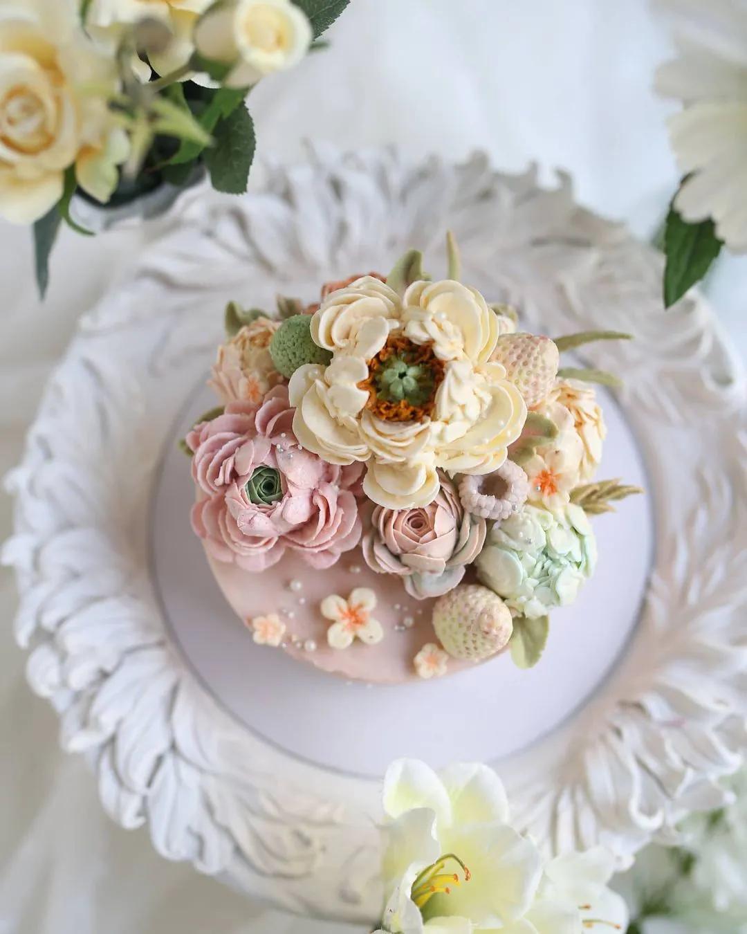 简单款式的母亲节蛋糕图片,六种不同口味母亲节蛋糕