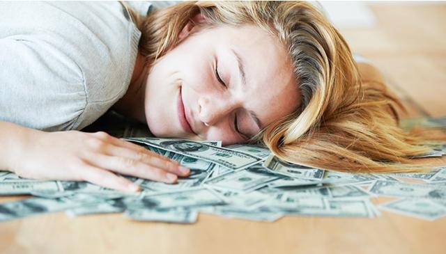 互联网创业挣钱项目,互联网创业盈利高吗