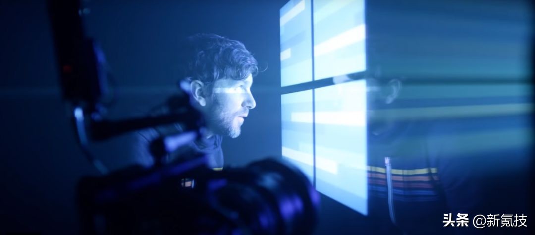 为什么windows10的原装壁纸有两种,windows10所有默认壁纸是哪里的