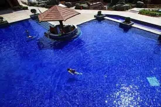 惠州博罗木屋温泉,惠州富力养生谷网红温泉度假别墅