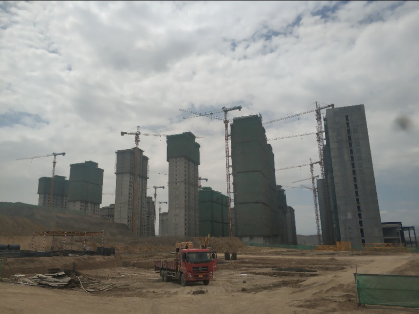 乌鲁木齐新建楼房,乌鲁木齐规划新建350米高楼