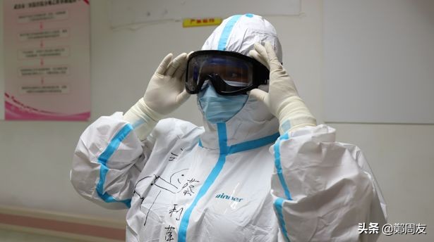 武昌医院刘智明院长以身殉职,他背后的女人这些举动更让人感动