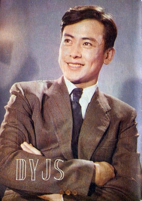 罕见老照片80年代男星,老电影老演员最美老照片
