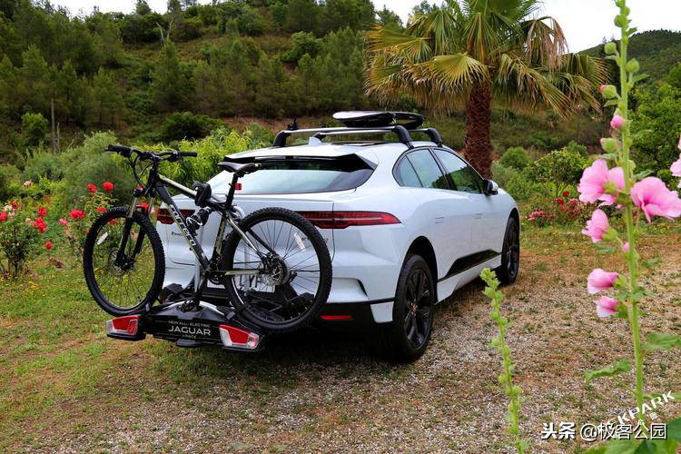 电动捷豹I-PACE即将交付，这可能是极客公园送出的最贵极客专享价