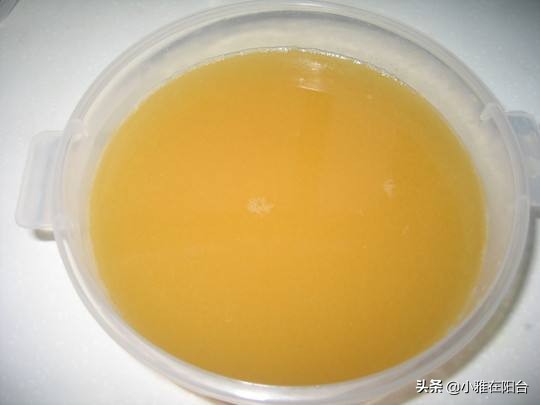 绿萝叶片发黑，喷一点这，30天绿回来，叶片多又大、油绿发亮！