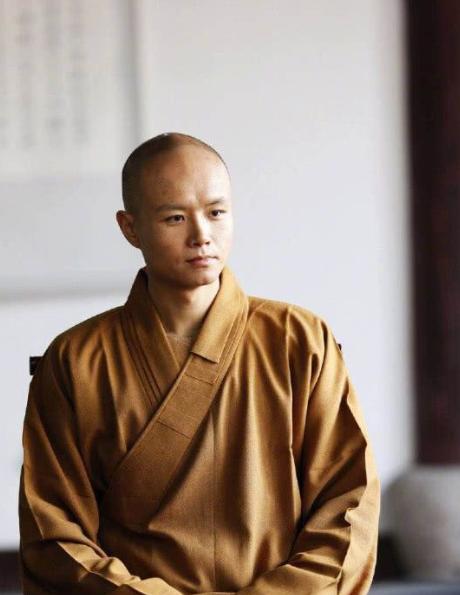 人生导师乐嘉为什么最后沦落出家,乐嘉为什么沦落街头卖艺