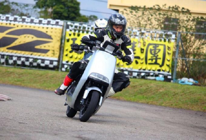 雅迪爱玛新日哪个牌子电车好,雅迪爱玛绿源新日电动车哪家强