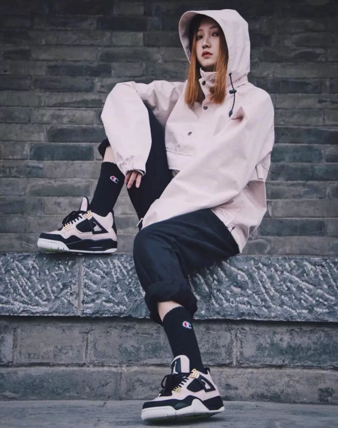 潮鞋推荐300元以下百搭,必入潮鞋3款经典百搭潮鞋推荐