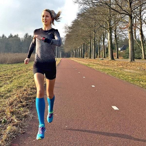 股四头肌的位置在哪,股四头肌的内侧肌肉如何锻炼