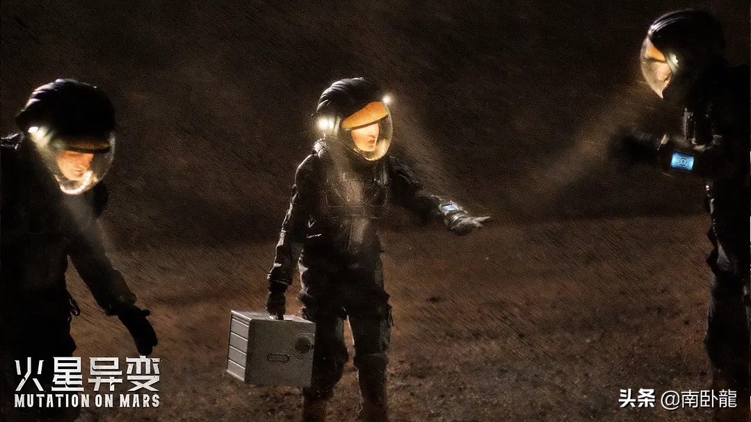 火星异变巨型鲲vs利维坦,火星异变击杀天空巨鲲