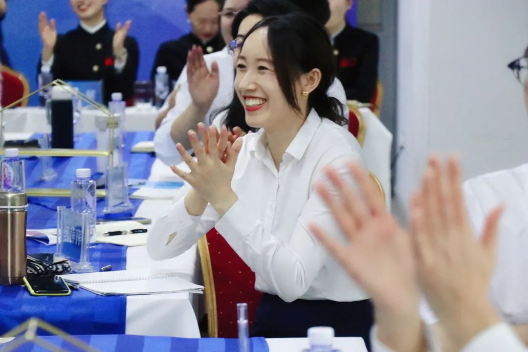 银行工作有绩效吗,银行要持续提升专业化服务水平