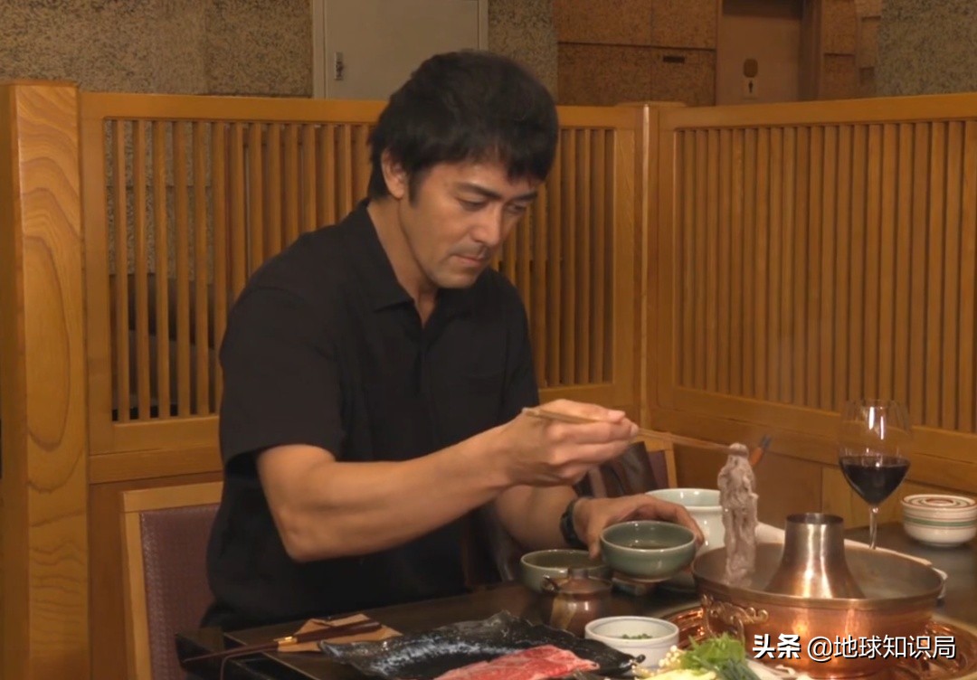 政府急了！日本人不结婚可怎么办？|地球知识局