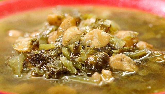 酸菜炖五花肉做法大全视频教程,酸菜鱼头豆腐汤的正宗做法小视频