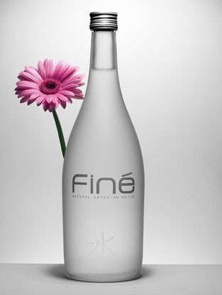 世界水价格排行,世界十大名水价格是多少