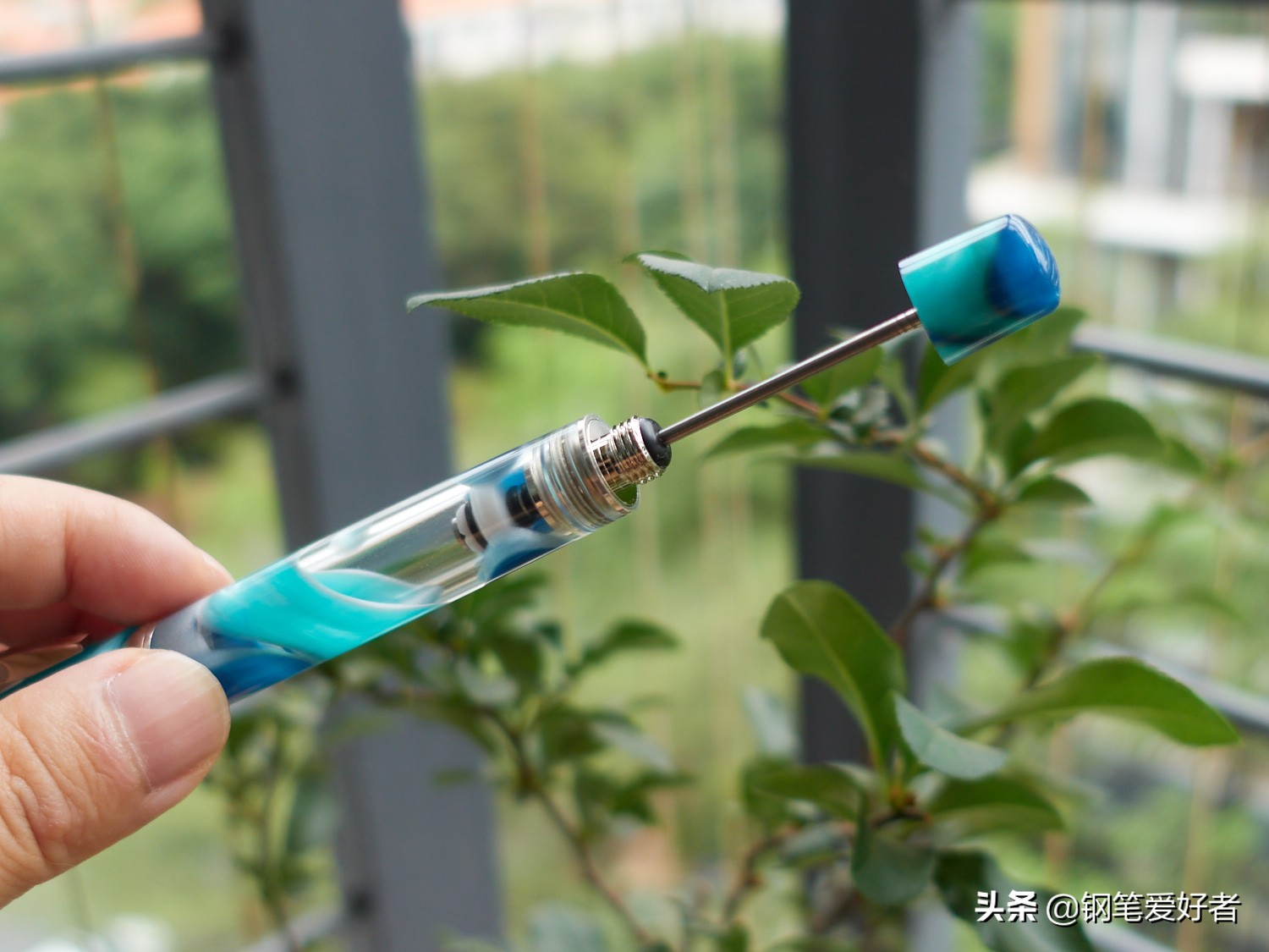 绿智人钢笔限量几支,维斯康蒂钢笔智人系列对比