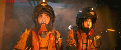 他一出手，我就知道要刷新国产大片标准