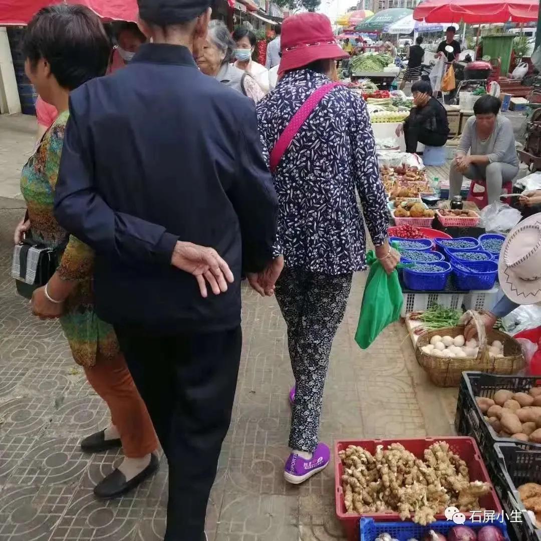 84年灵石县结婚证是什么样的,八十年代惠民地区的结婚证图片