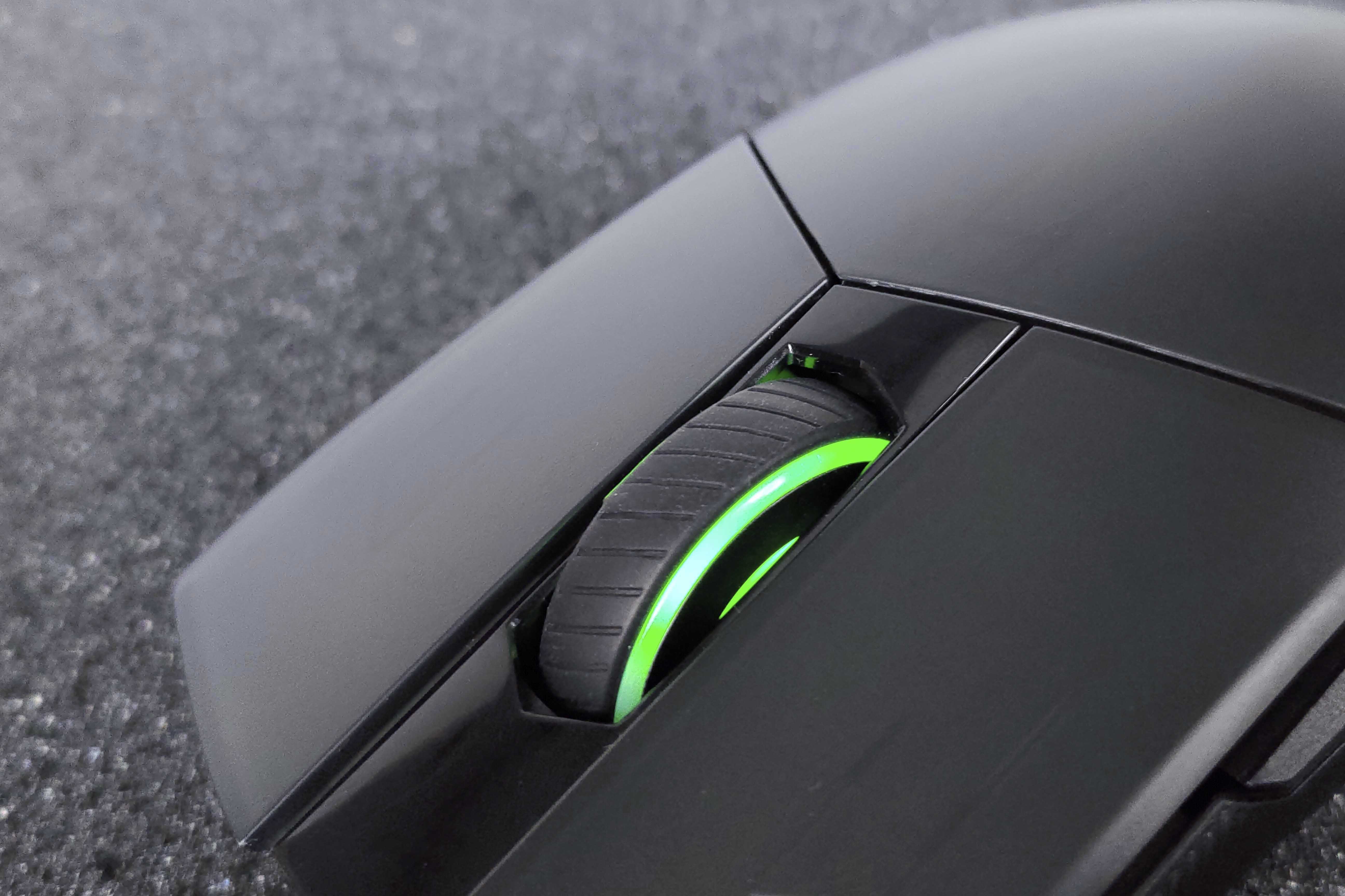 rog影刃2无线版鼠标拆解评测,rog月曜白影刃2鼠标测评