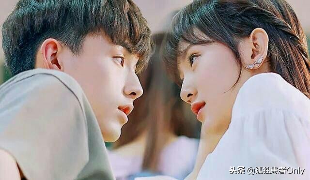 频繁的发朋友圈为了引起你注意,男人在朋友圈想引起你注意的表现