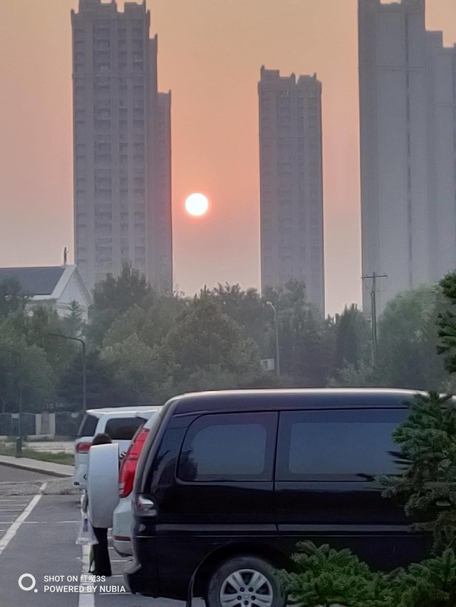 游戏液冷散热,打游戏用风扇还是用散热器好一点