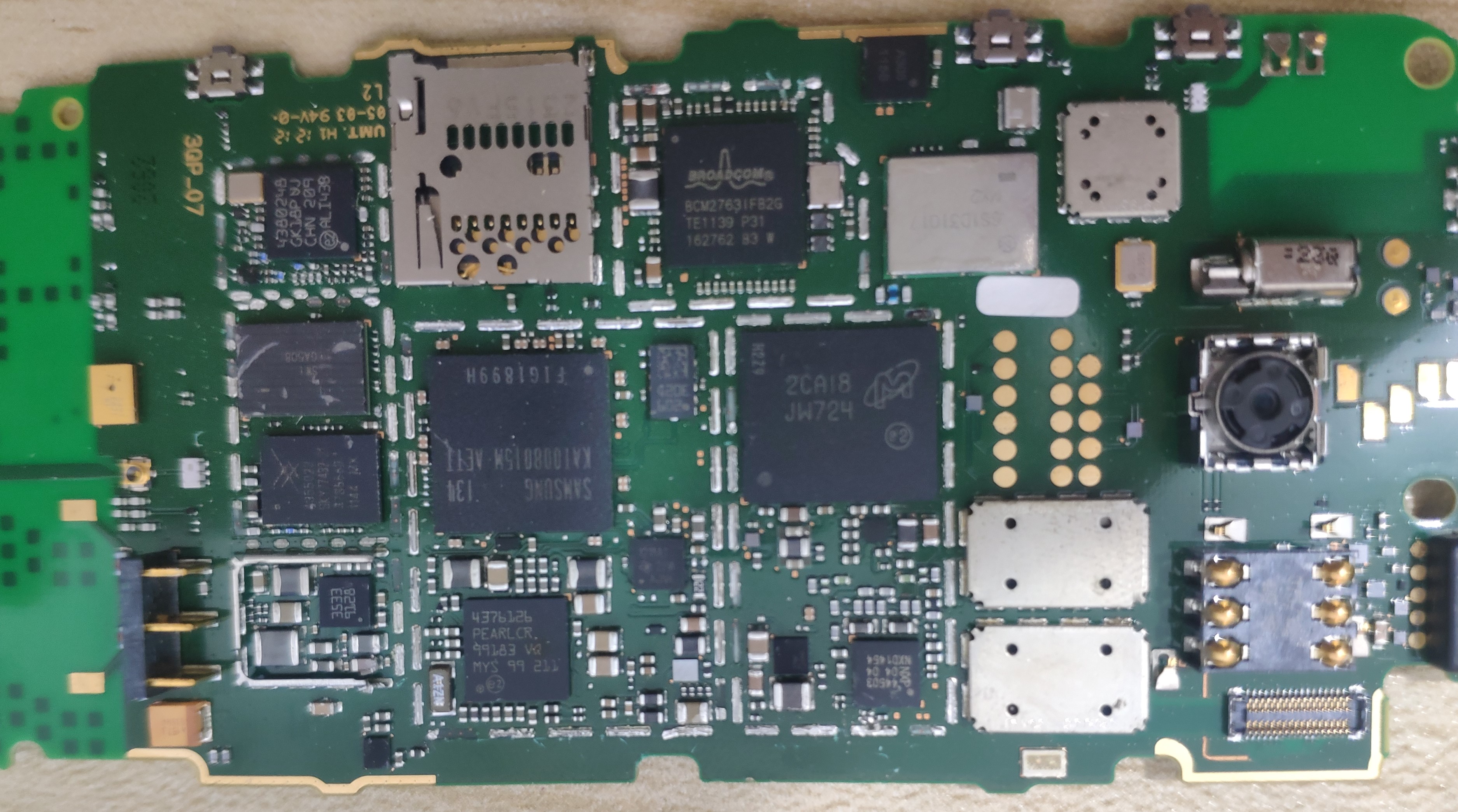 诺基亚手机cpu详细介绍,拆诺基亚的cpu