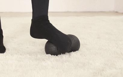 扁平足深蹲脚外侧发力,改善扁平足o型腿的训练方法