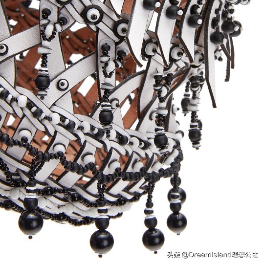 loewe草编包新款mini,loewe新款盒子包