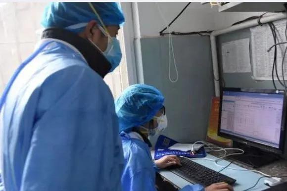 微党课青春勇担当,战疫中的青春担当微团课视频