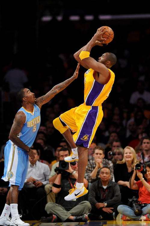 阿里扎09西决致命抢断,2009阿里扎逆天抢断视频