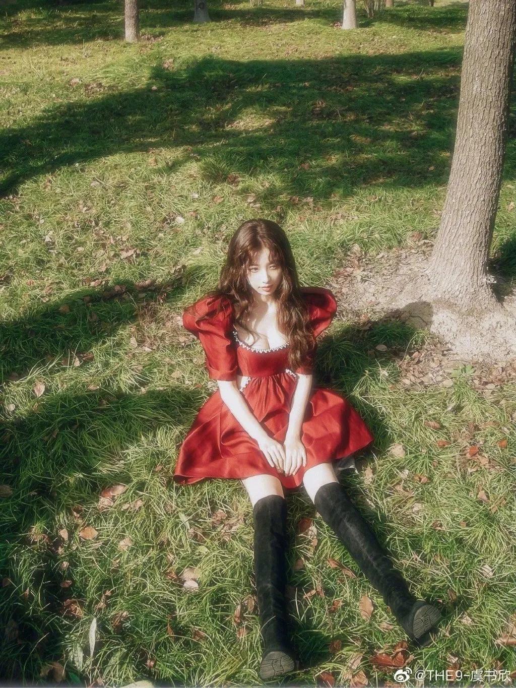 copy了杨超越的衣橱，这个夏天我最甜