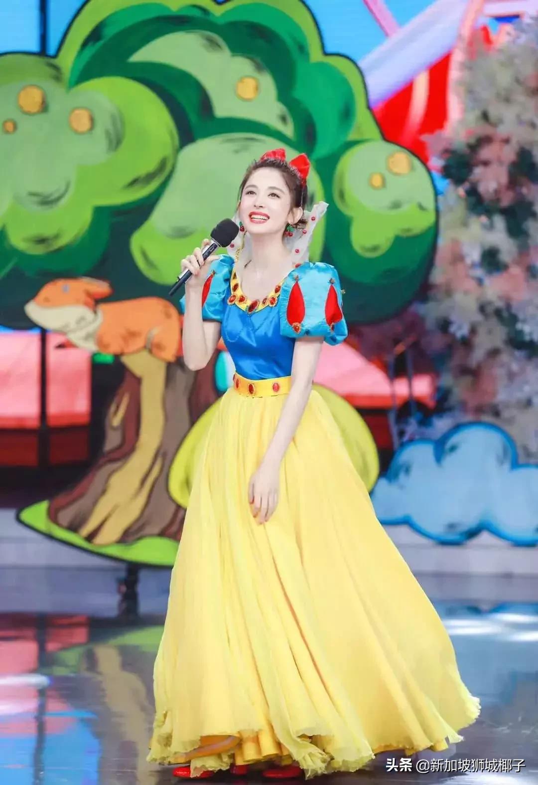 新加坡首位被环球签约艺人,新加坡形象代言人