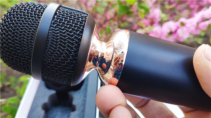 唱吧巴赫麦克风图片,唱吧巴赫麦克风连接电视